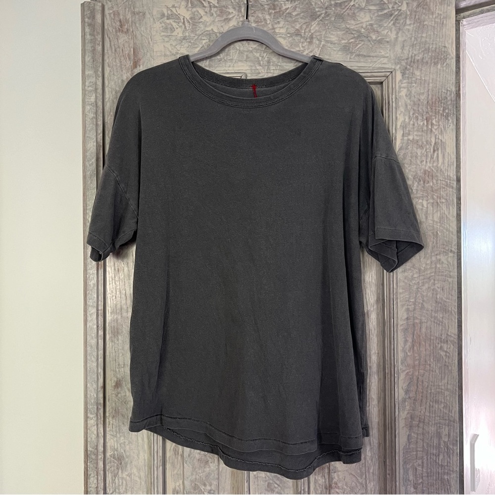 Le Bon Shoppe - Her Tee (Worn in Black)